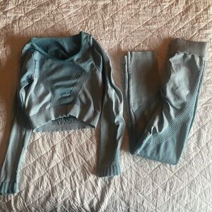 Women’s Blue Workout set